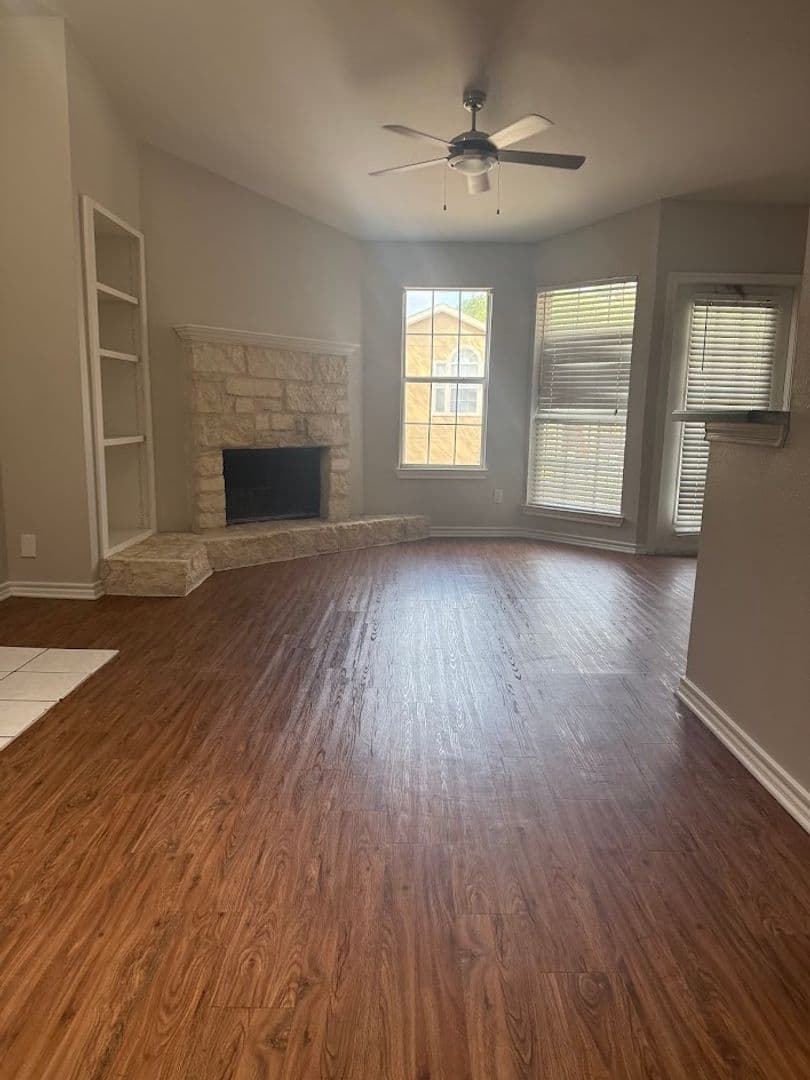 Austin Condo: 6804 N Capital of Texas Hwy