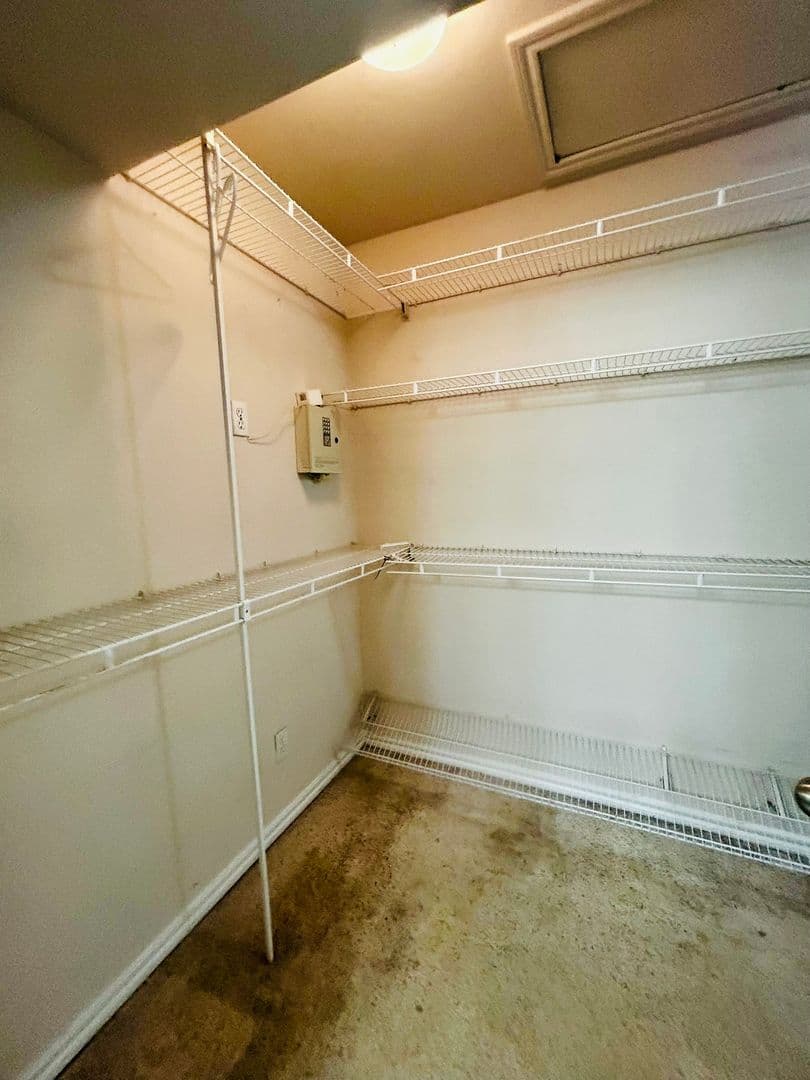 Austin Condo: 6804 N Capital of Texas Hwy