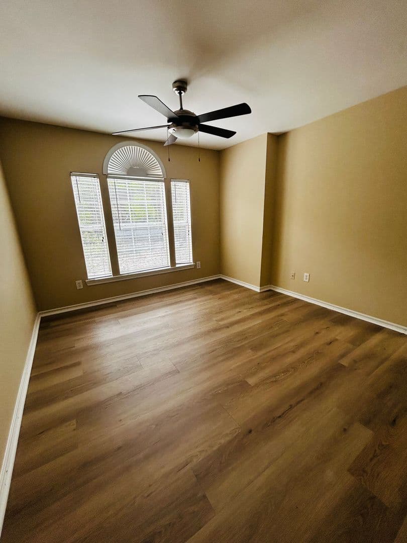 Austin Condo: 6804 N Capital of Texas Hwy Unit 128