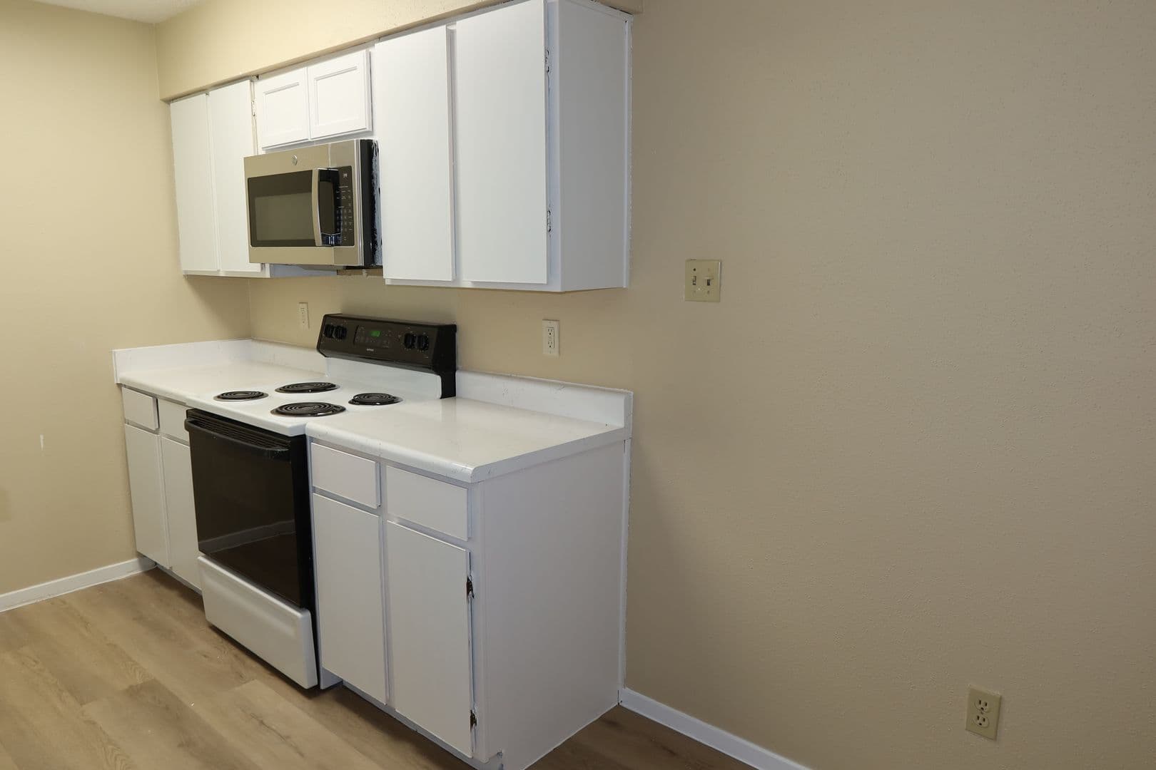 Austin Condo: 114 East 31st Street