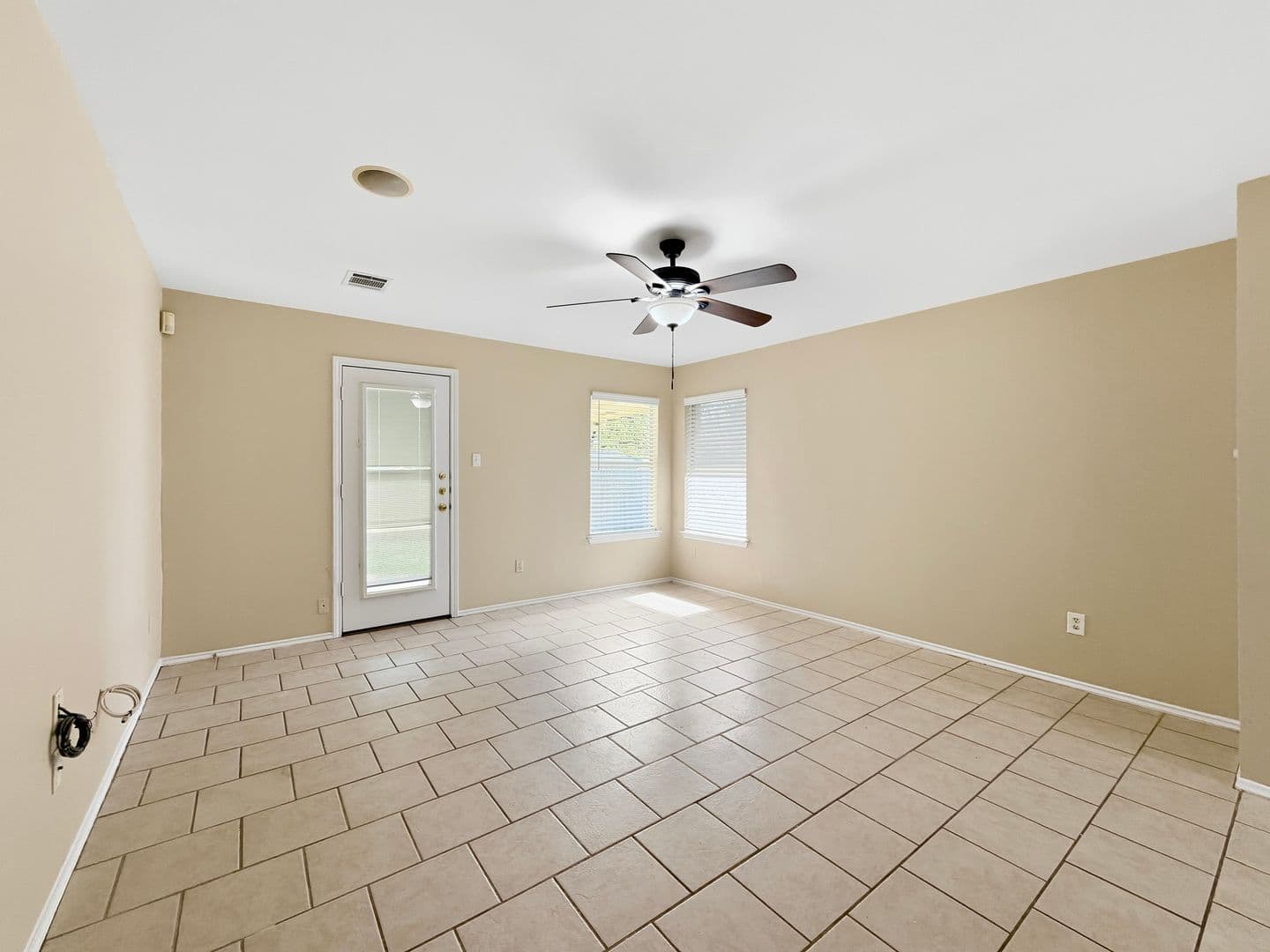 Austin House: 11123 Canterbury Tales Lane