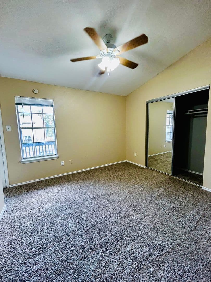 Austin Townhome: 1841 River Crossing Circle