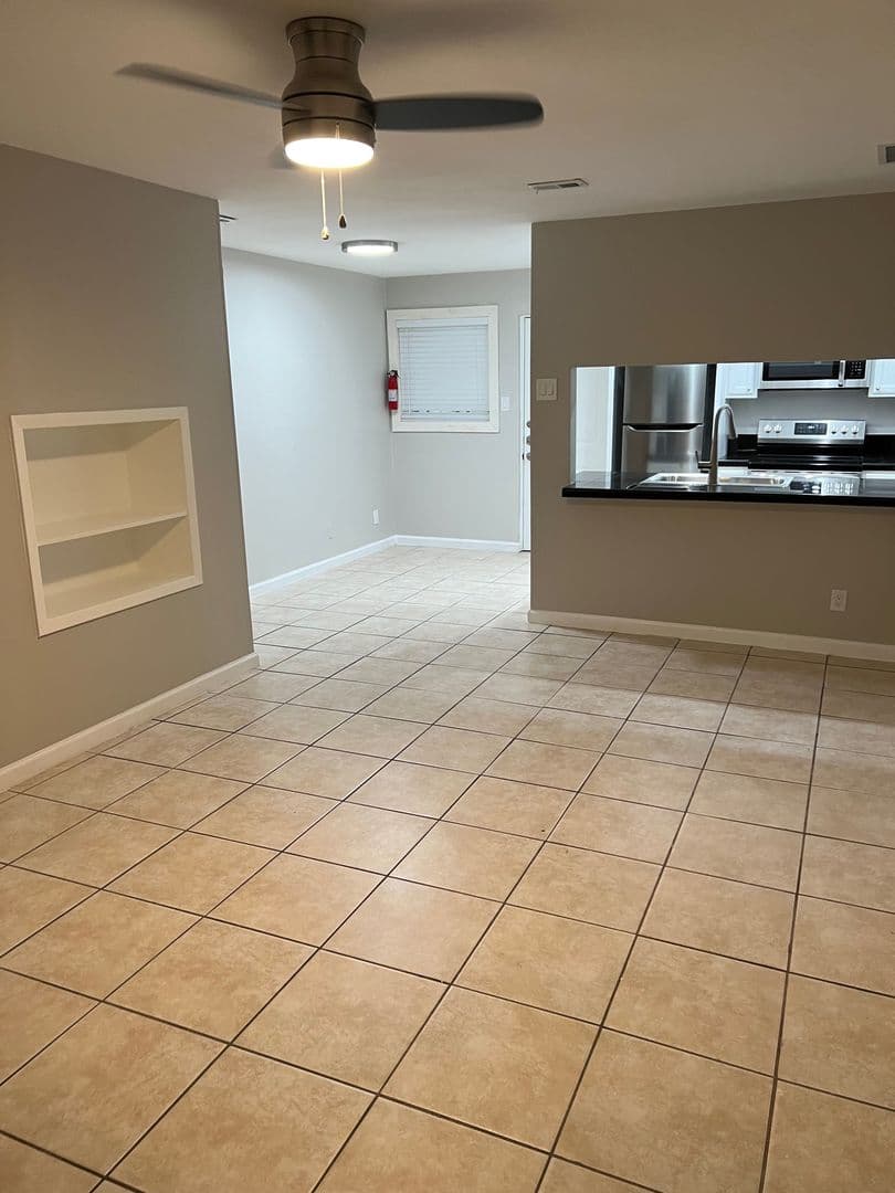 Austin House: 2413 Leon