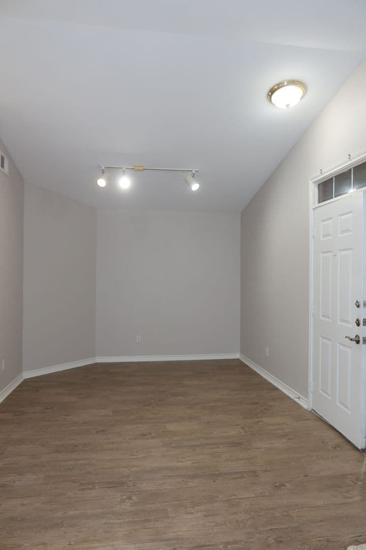 Austin Condo: 6804 N Capital of Texas Hwy