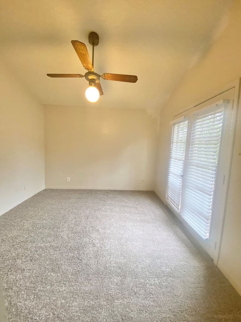 Austin Condo: 2216 San Gabriel #106