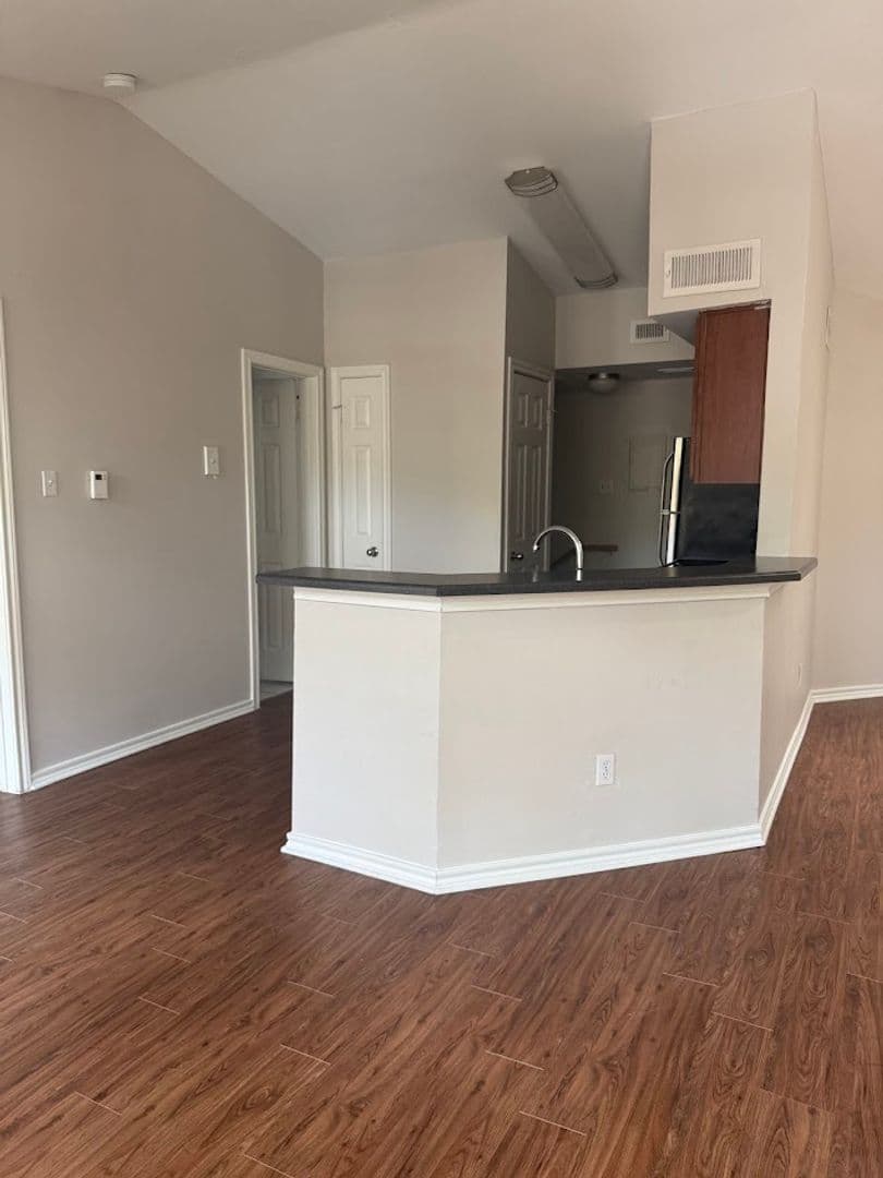 Austin Condo: 6804 N Capital of Texas Hwy