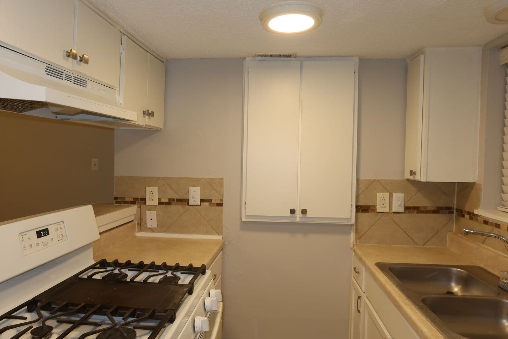 Austin Condo: 202 E 45