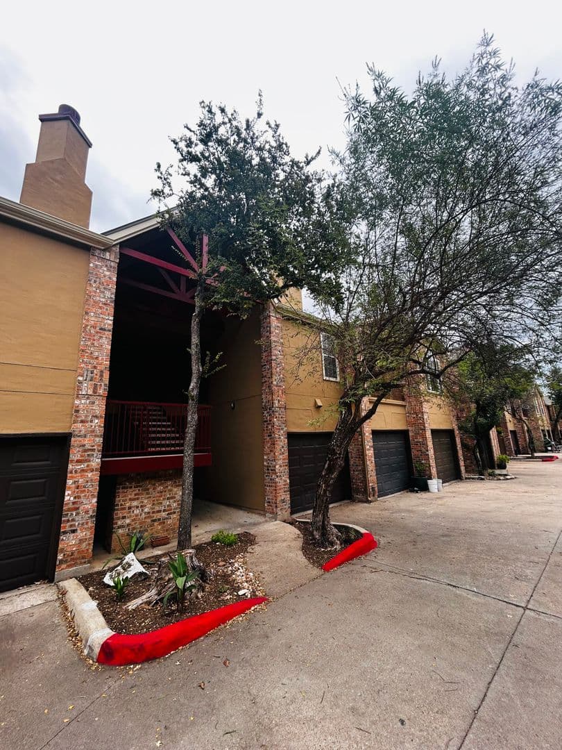 Austin Condo: 6804 N Capital of Texas Hwy Unit 128
