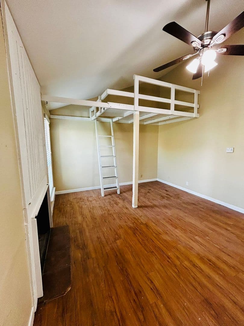 Austin Condo: 1000 West 26th Street