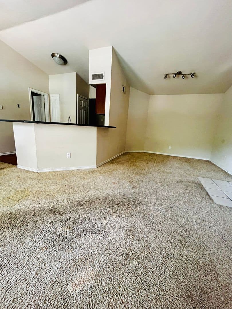 Austin Condo: 6804 N Capital of Texas Hwy