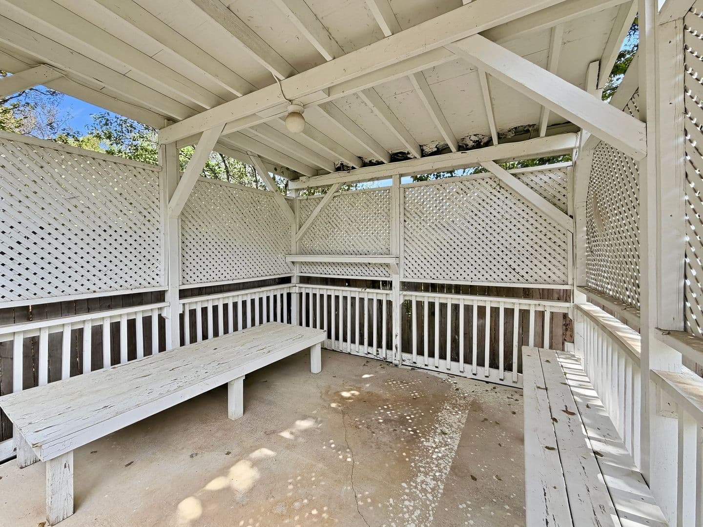 Austin House: 11123 Canterbury Tales Lane