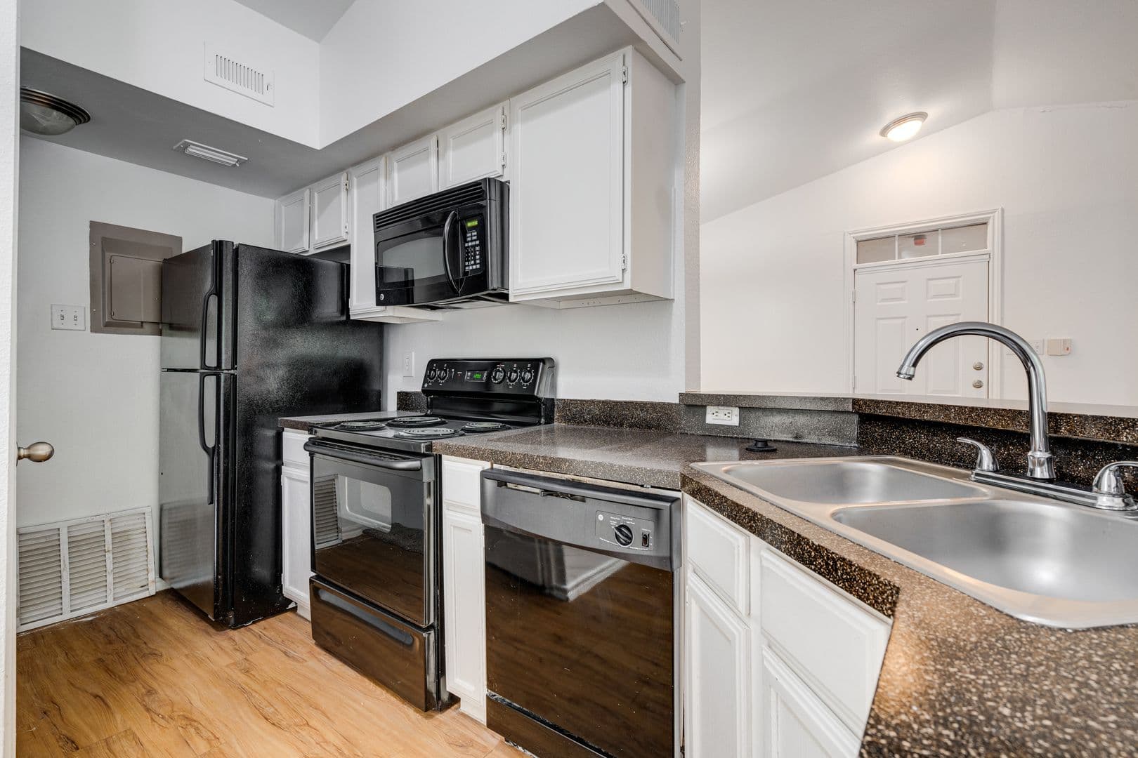Austin Condo: 6804 N Capital of Texas Hwy