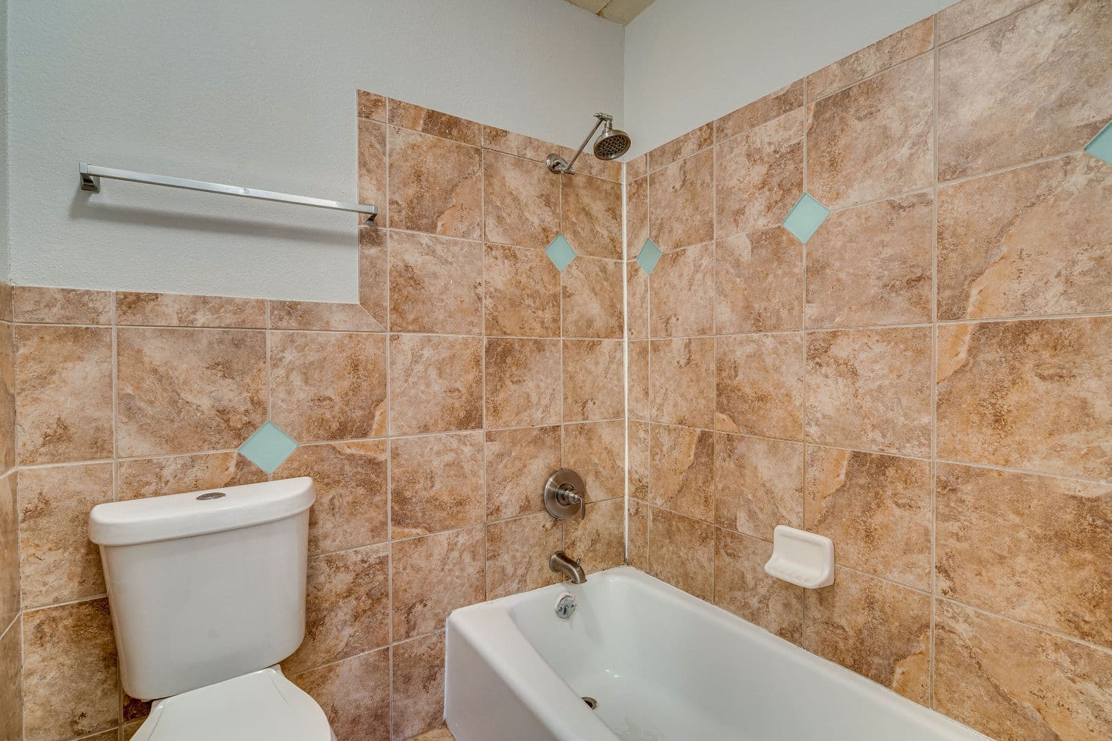 Austin Apartment: 307 & 311 East 31st