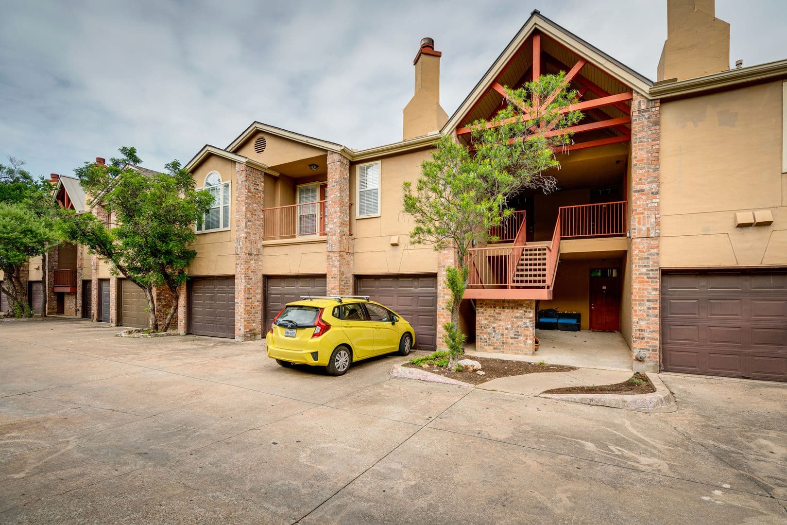 Austin Condo: 6804 N Capital of Texas Hwy