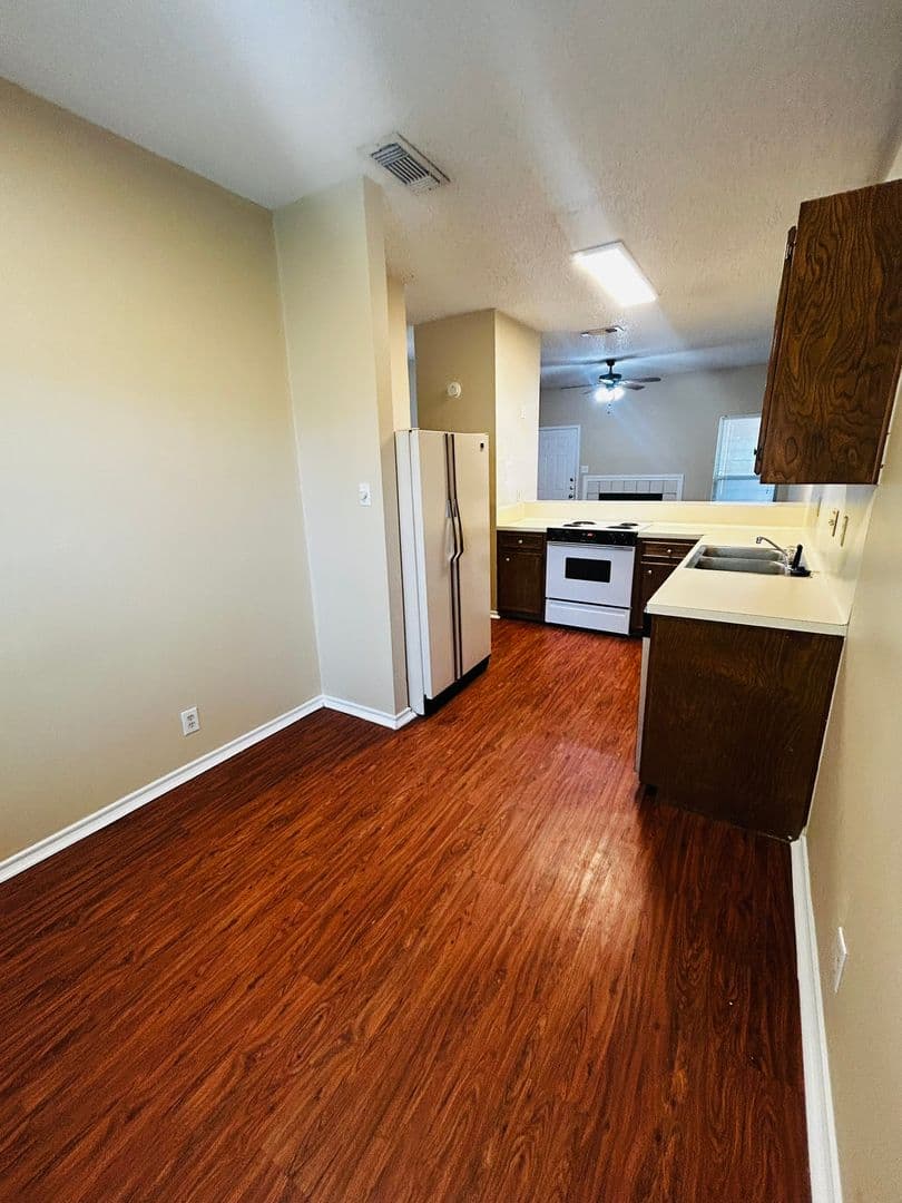 Austin Condo: 2414 Longview St.