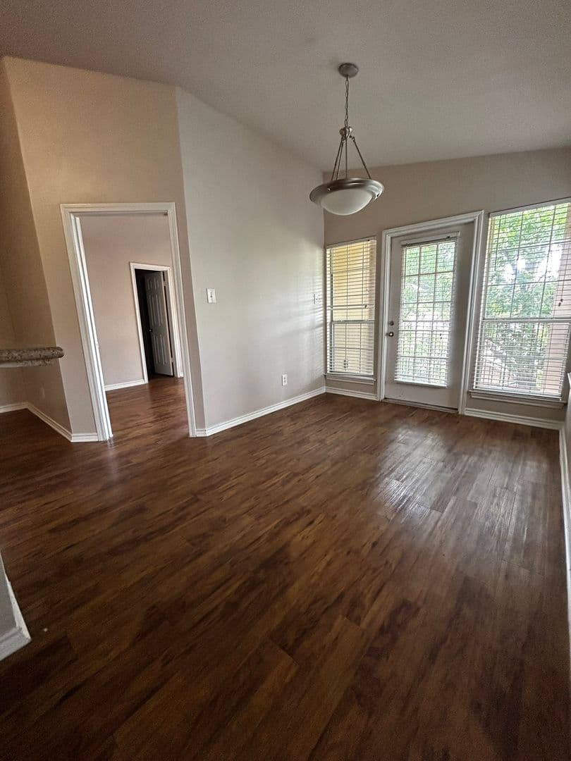 Austin Condo: 6804 N Capital of Texas Hwy