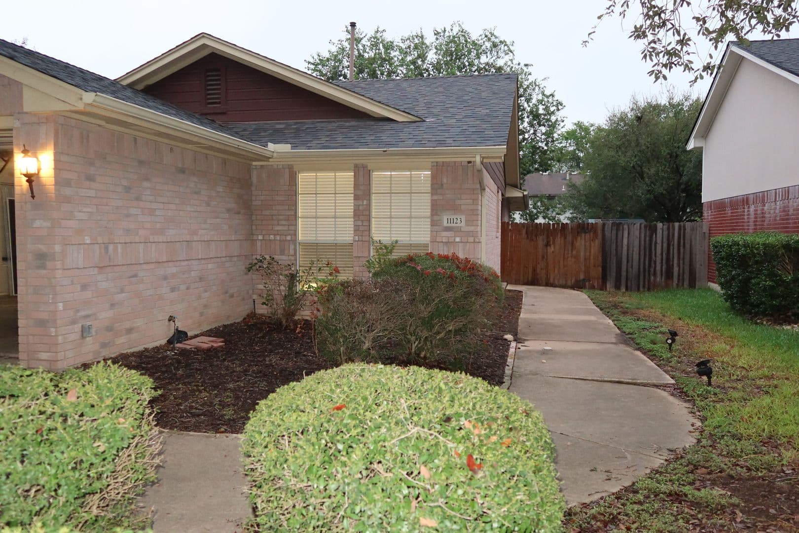 Austin House: 11123 Canterbury Tales Lane