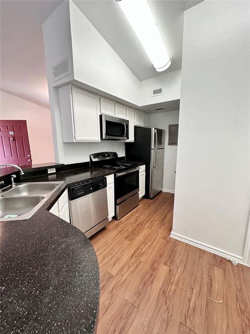 Austin Townhome: 6804 N Capital of Texas Hwy