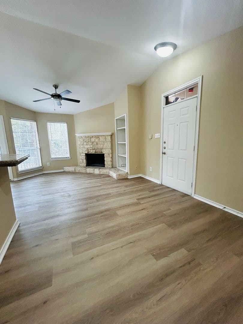 Austin Condo: 6804 N Capital of Texas Hwy Unit 128