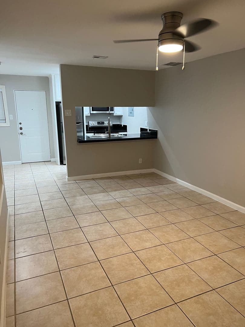 Austin House: 2413 Leon