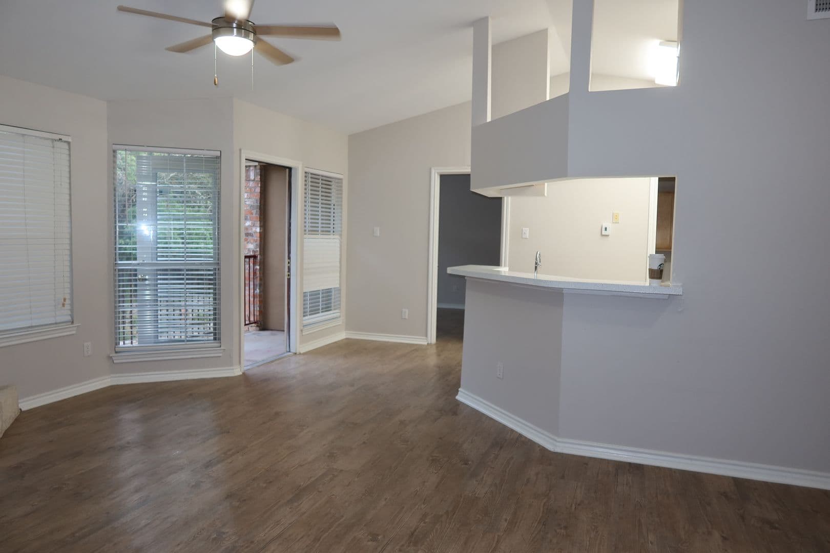 Austin Condo: 6804 N Capital of Texas Hwy