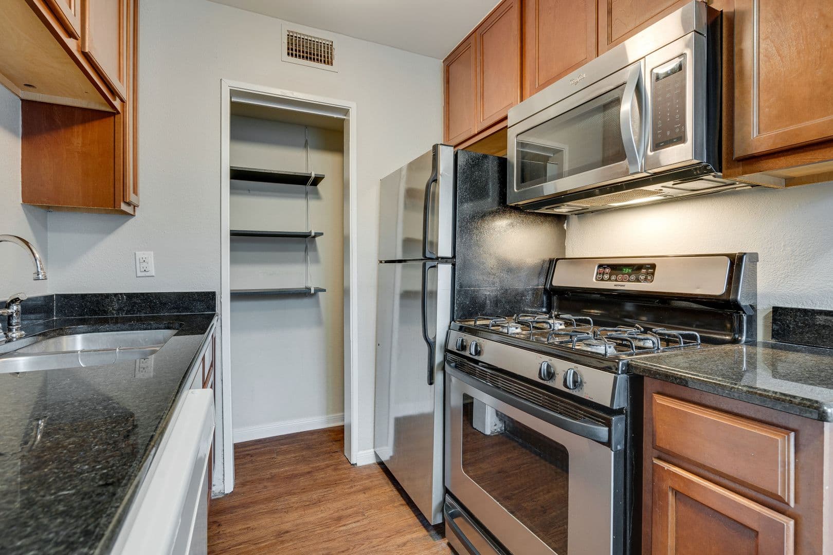Austin Apartment: 307 & 311 East 31st