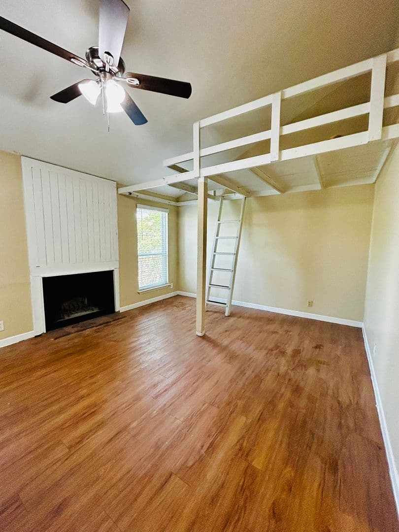 Austin Condo: 1000 West 26th Street