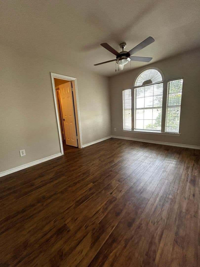 Austin Condo: 6804 N Capital of Texas Hwy