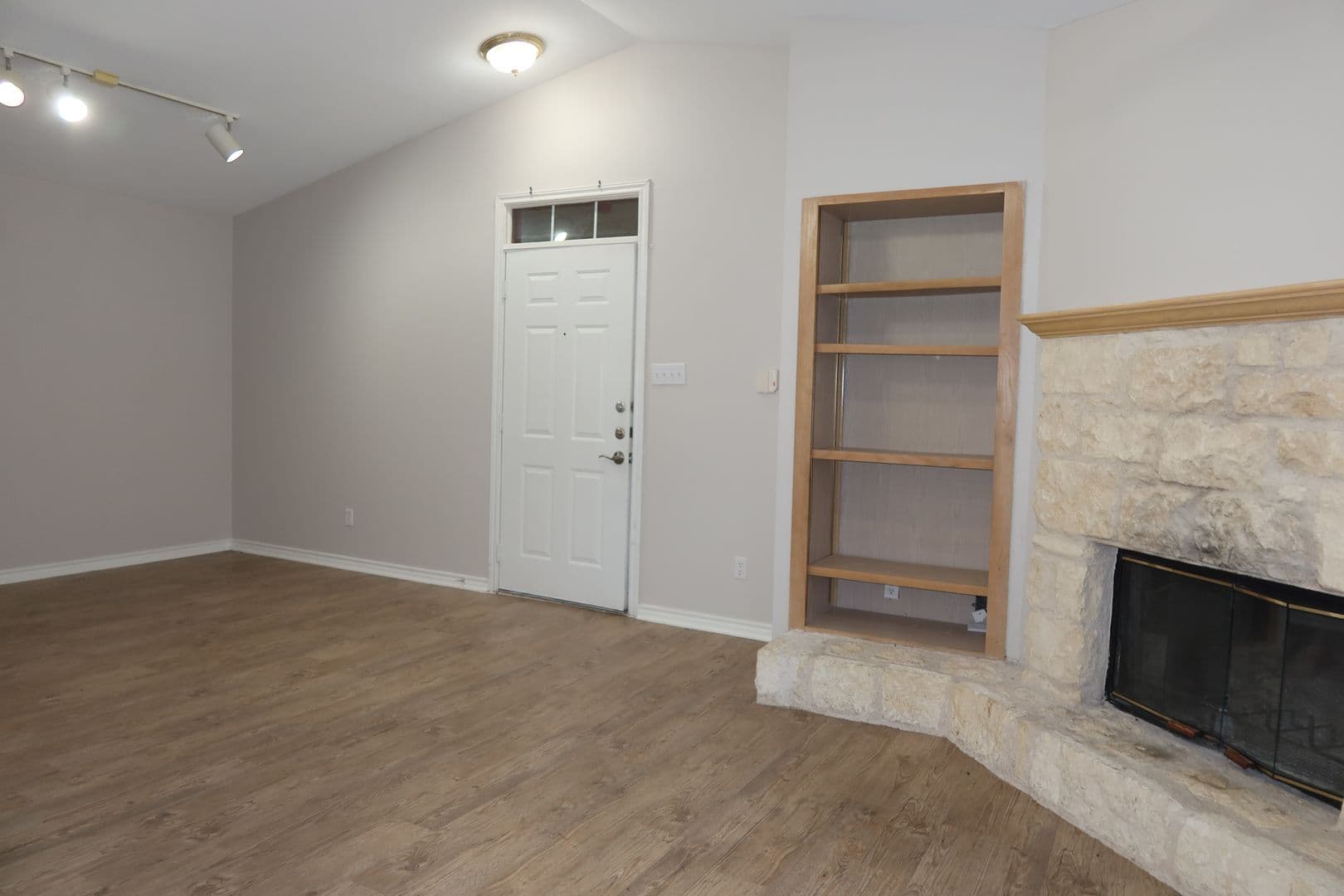 Austin Condo: 6804 N Capital of Texas Hwy