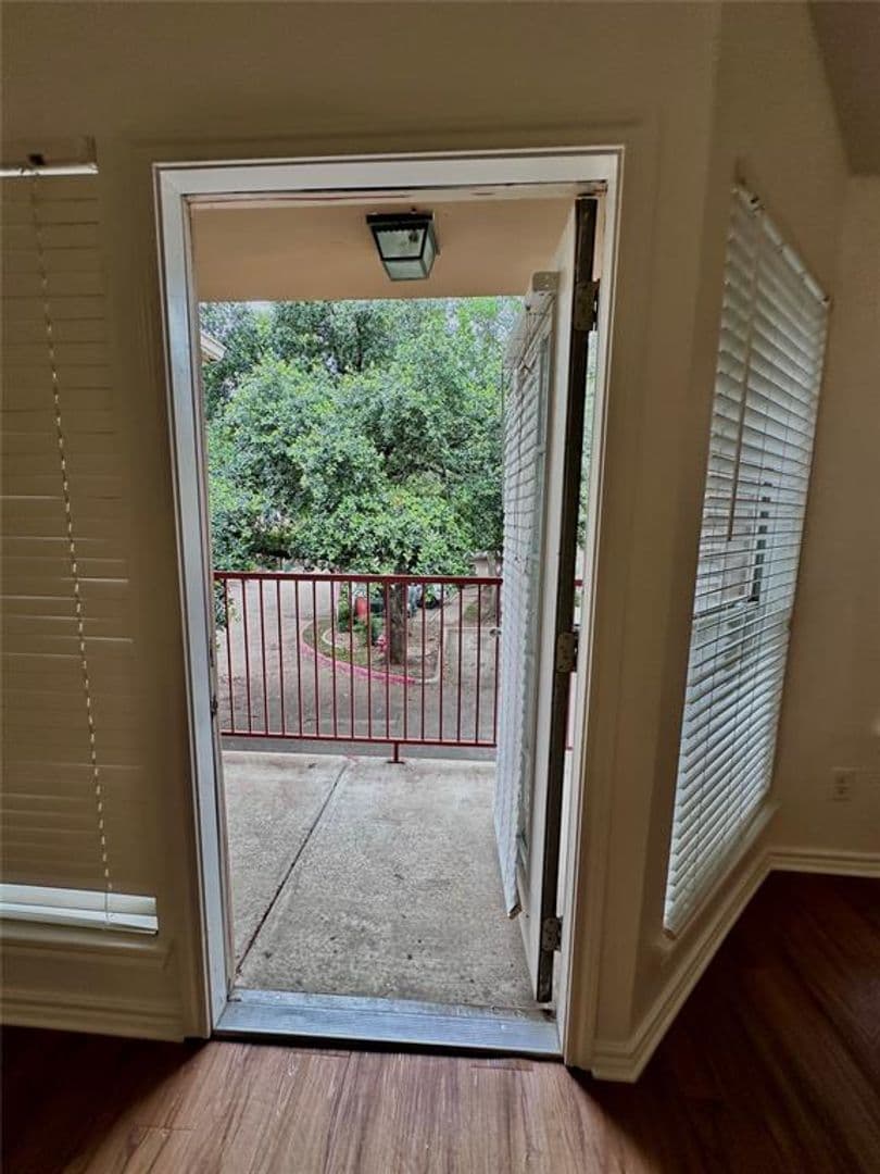 Austin Townhome: 6804 N Capital of Texas Hwy