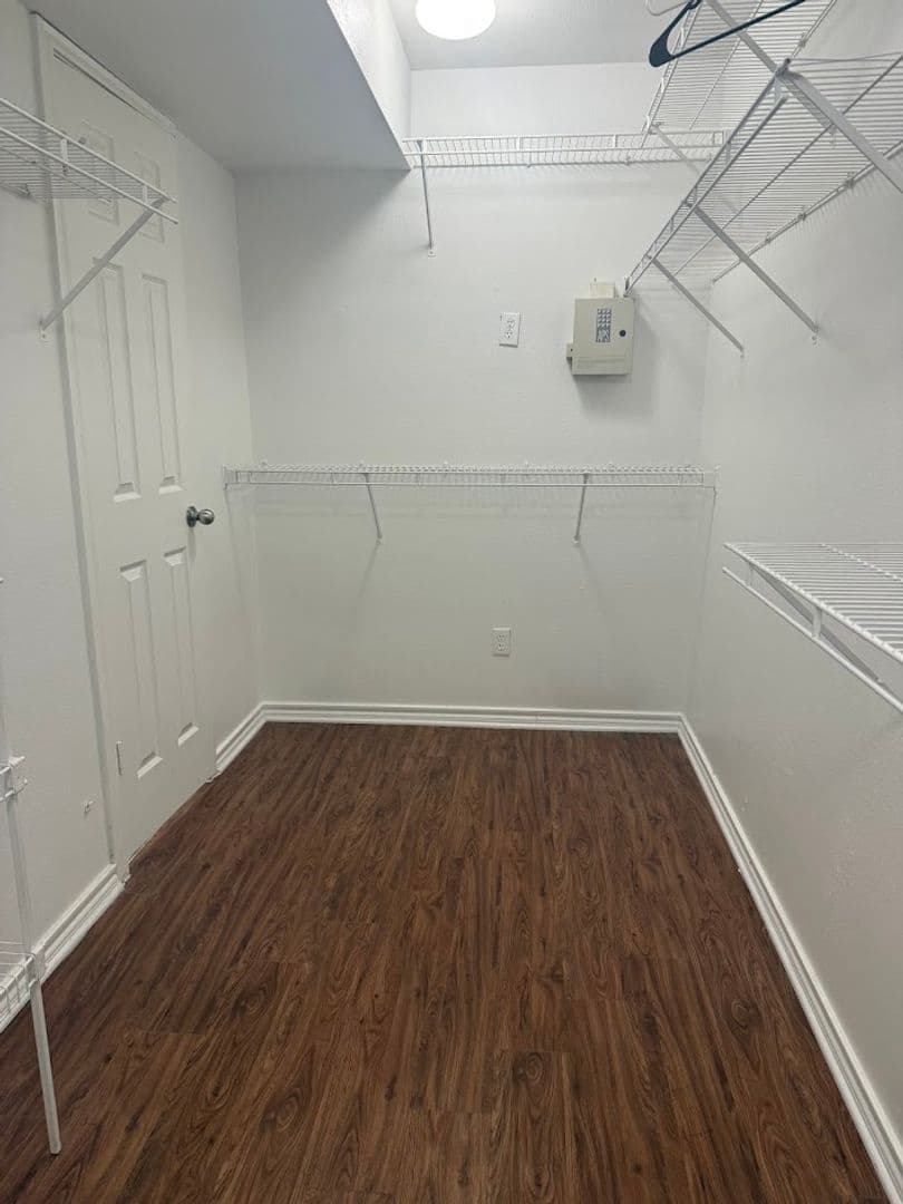 Austin Condo: 6804 N Capital of Texas Hwy