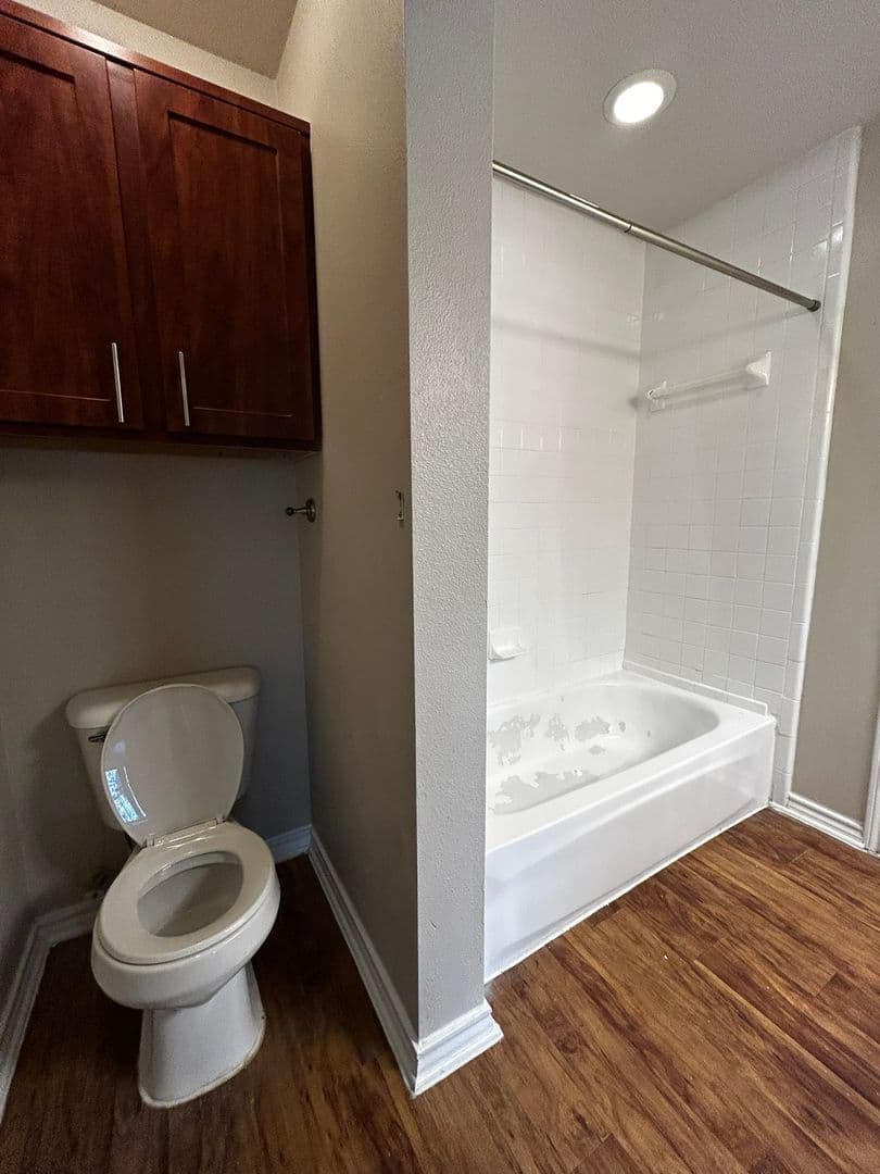 Austin Condo: 6804 N Capital of Texas Hwy