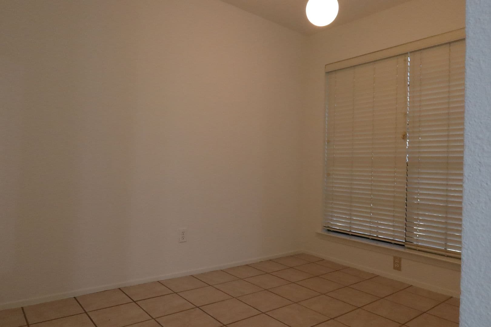Austin Apartment: K038 - Mesa Village #252