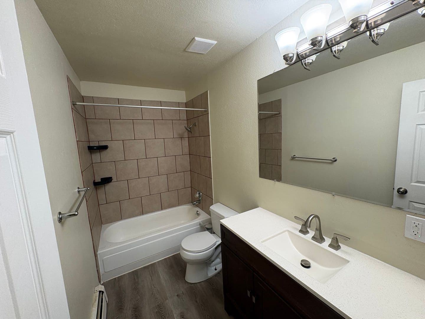 Fort Collins Townhome: 407 Loma Linda Drive
