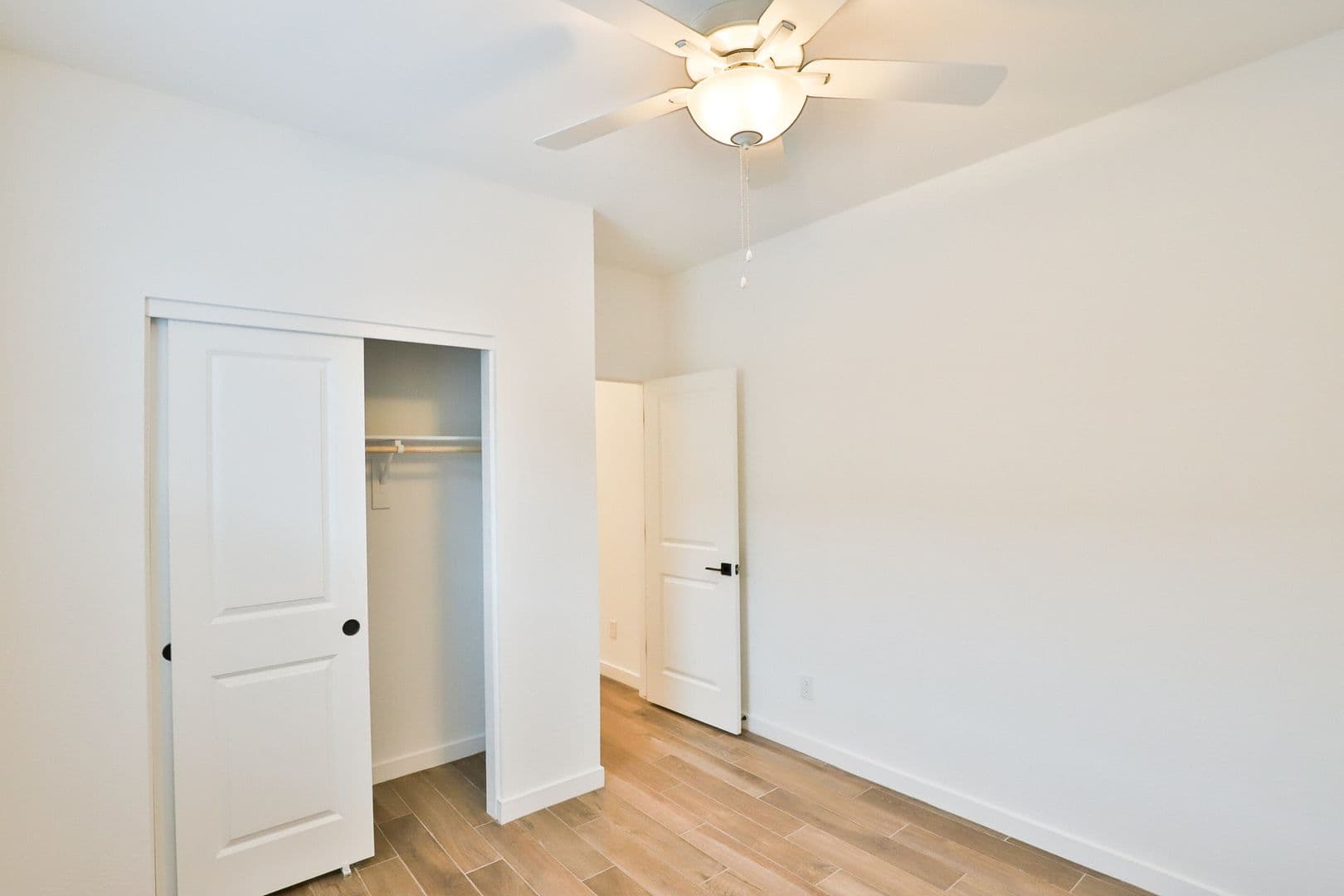 Waddell House: 16886 W Diana Avenue
