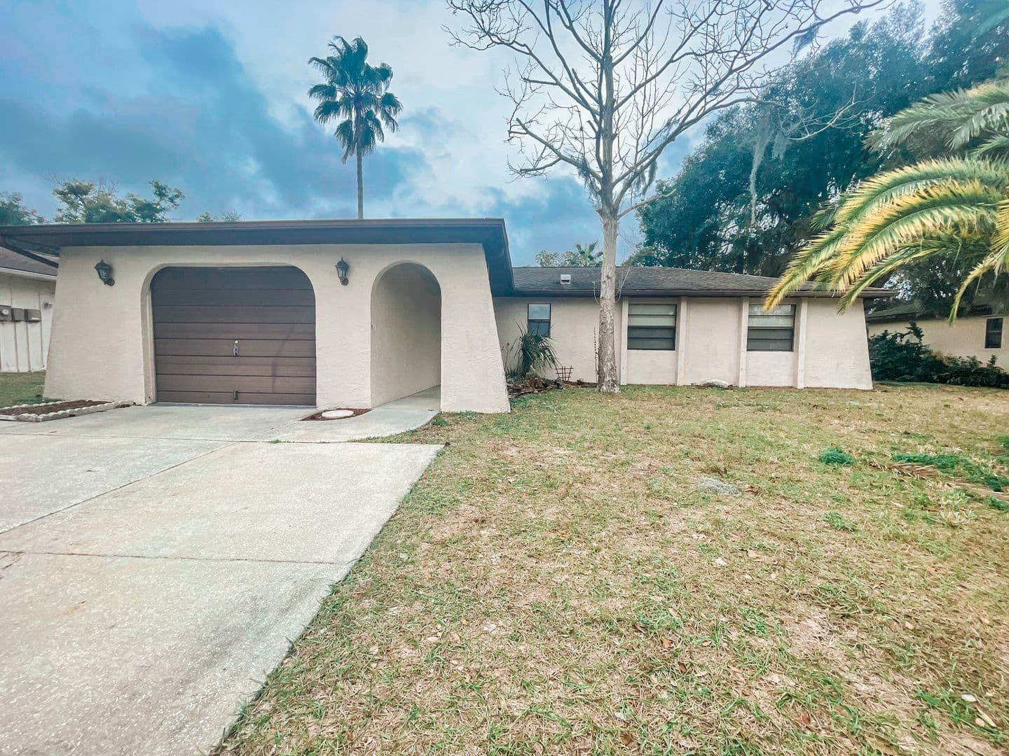 Hudson House: 12834 Lake Tree Ln