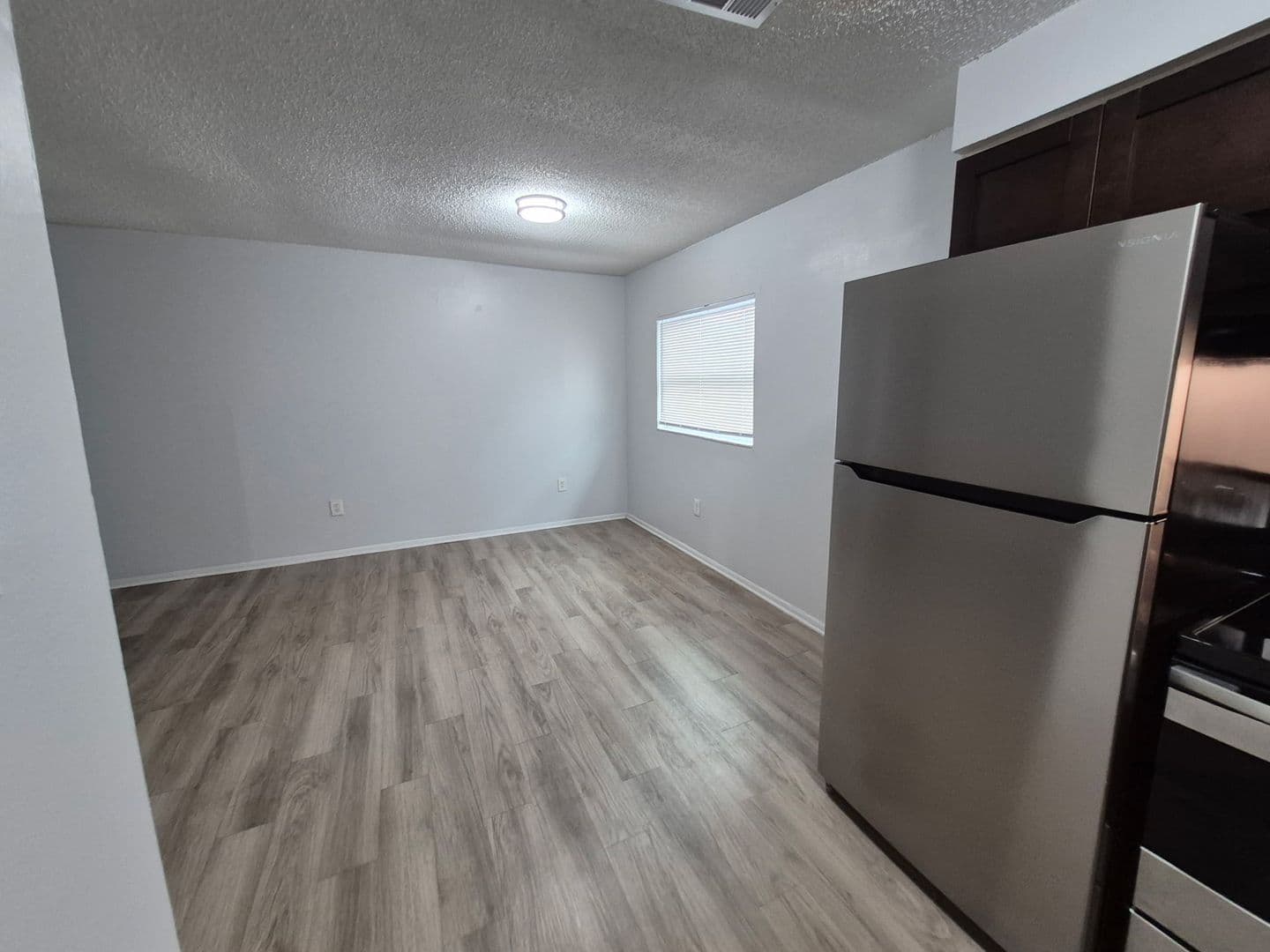 Tampa Apartment: 3712 W Cass St