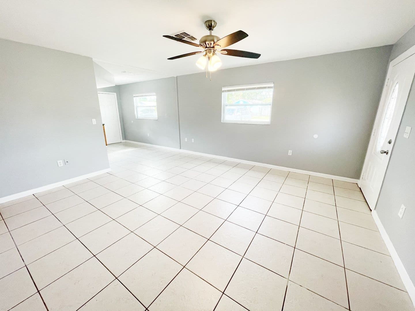 Holiday House: 1551 Swordbill Drive