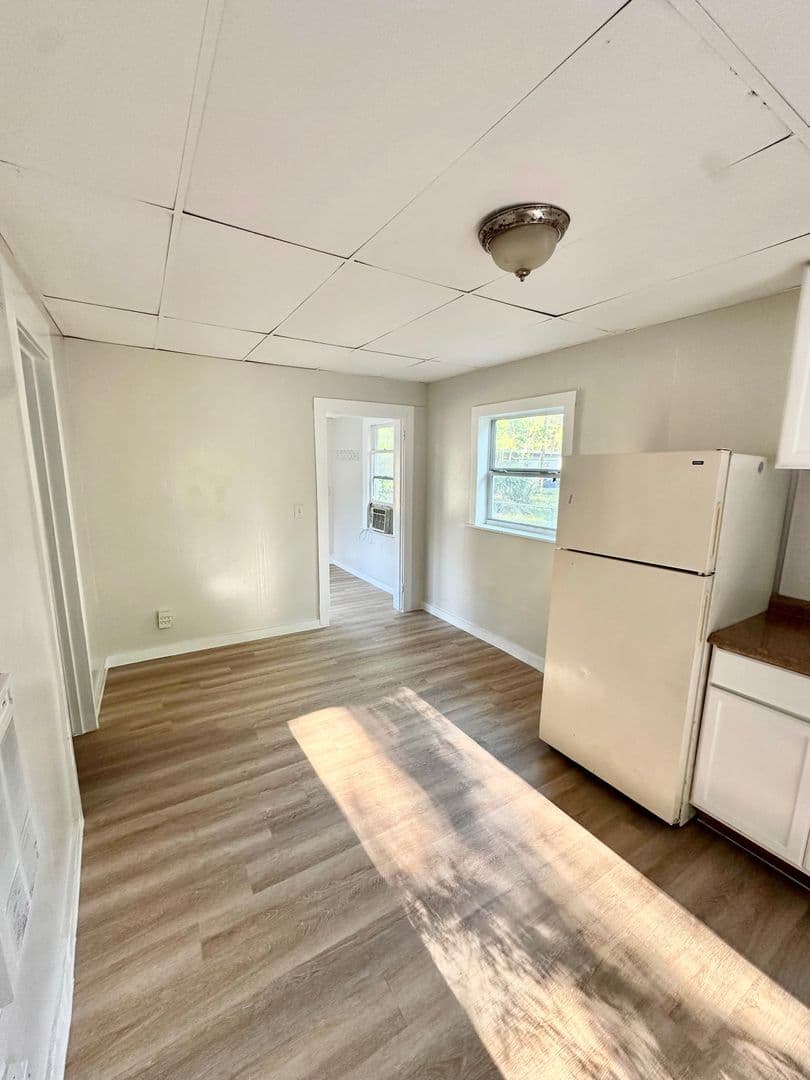 Clearwater Apartment: 404 Pennsylvania Ave