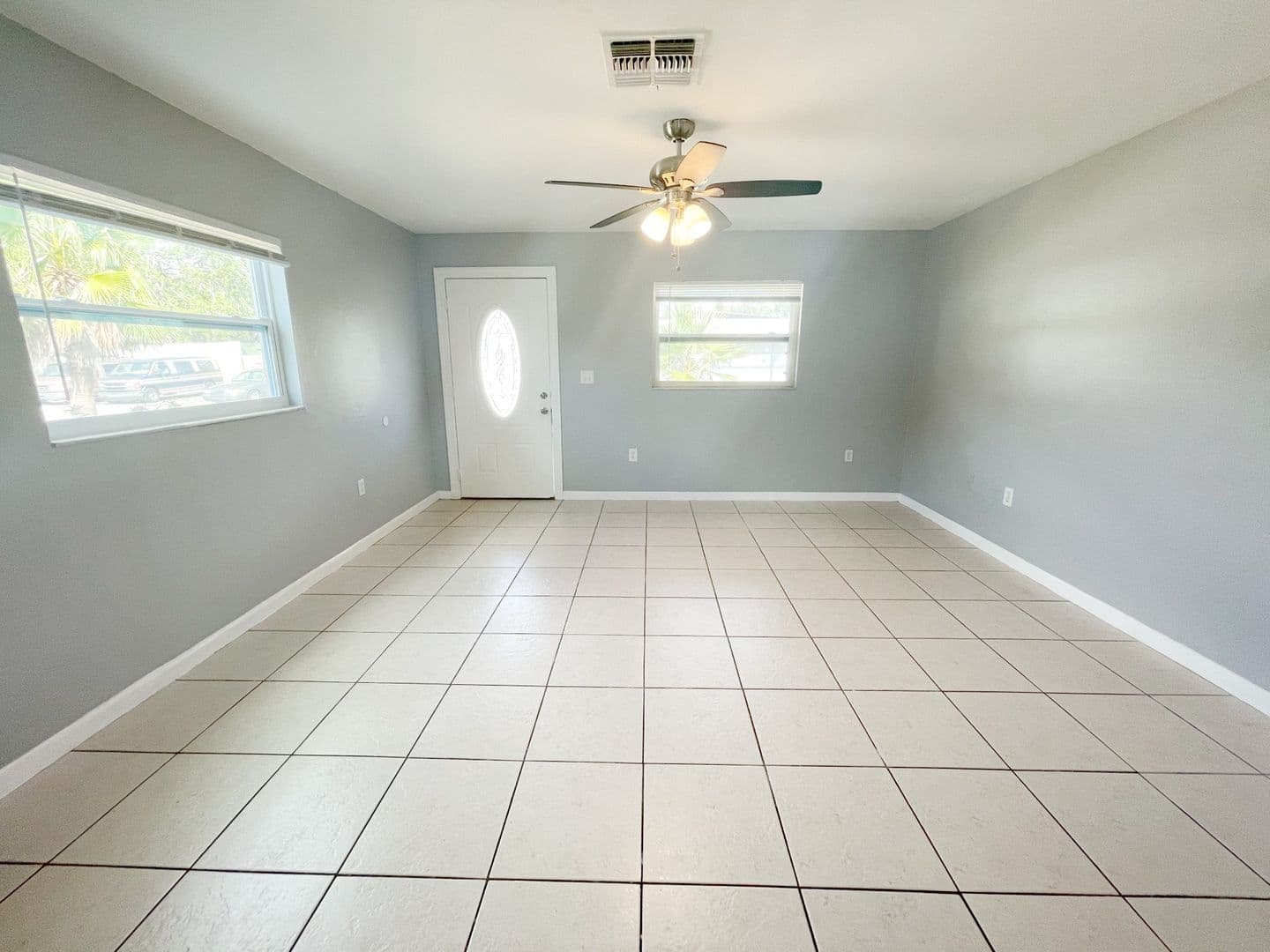 Holiday House: 1551 Swordbill Drive