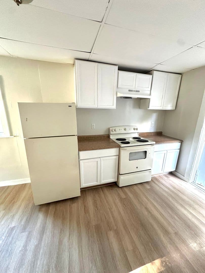 Clearwater Apartment: 404 Pennsylvania Ave