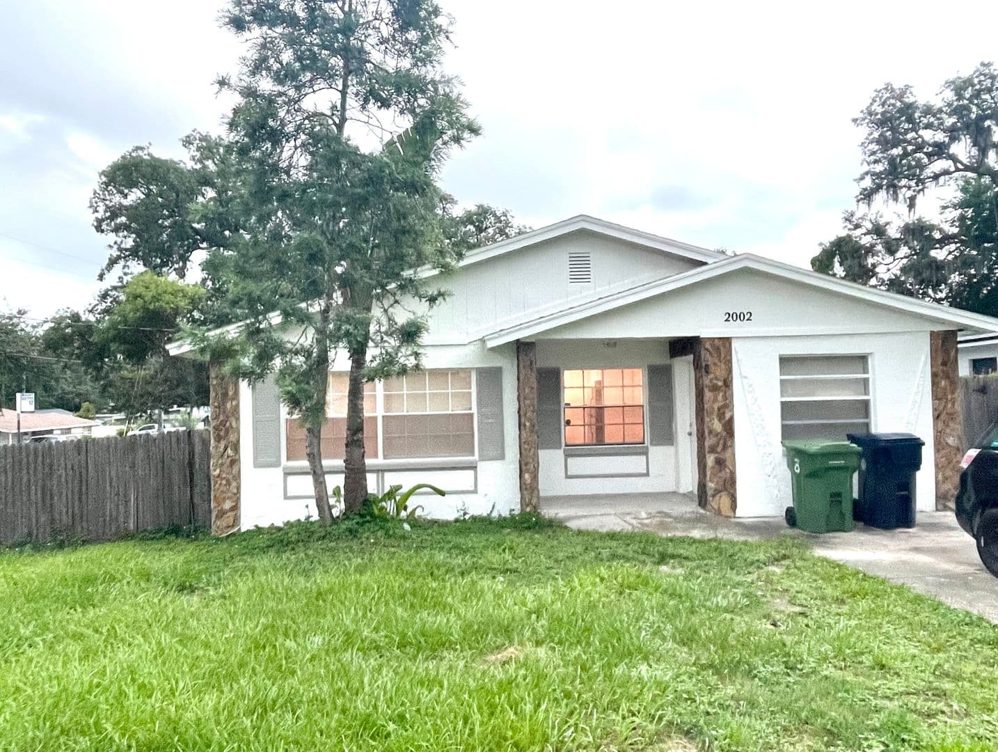 Tampa Apartment: 2002 E Eskimo Ave