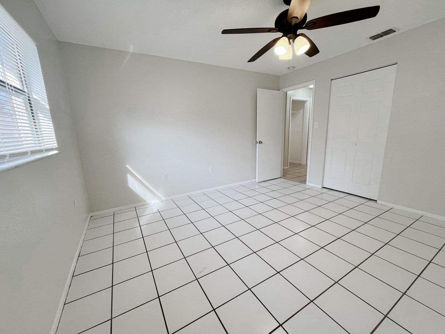 Holiday House: 5723 Silver Spur Drive