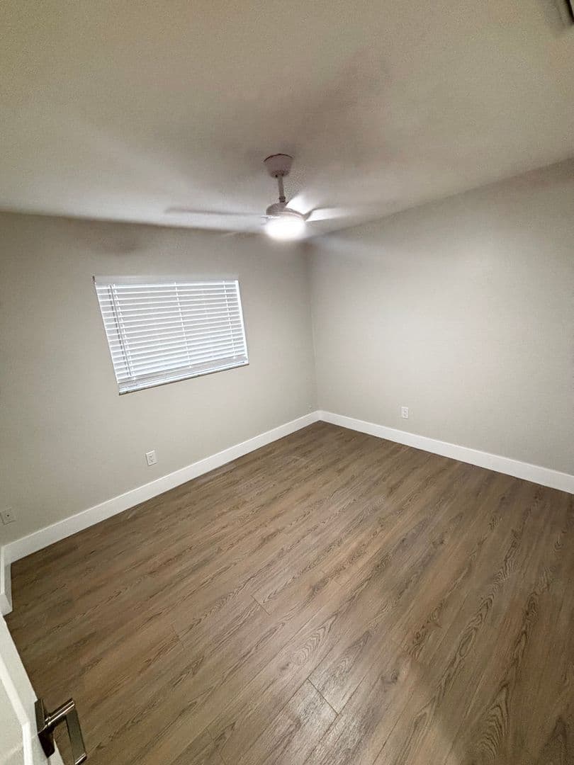 Tampa Apartment: 2002 E Eskimo Ave