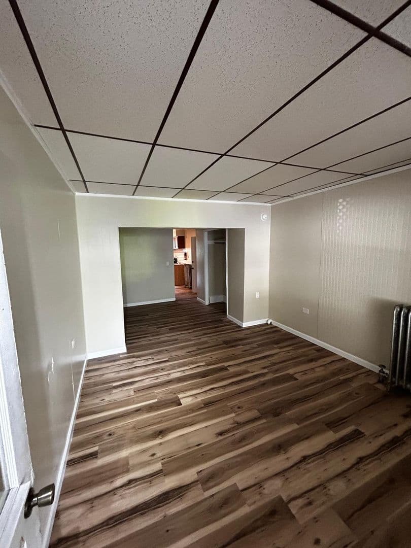 Vandling Apartment: 572-574 Main Street