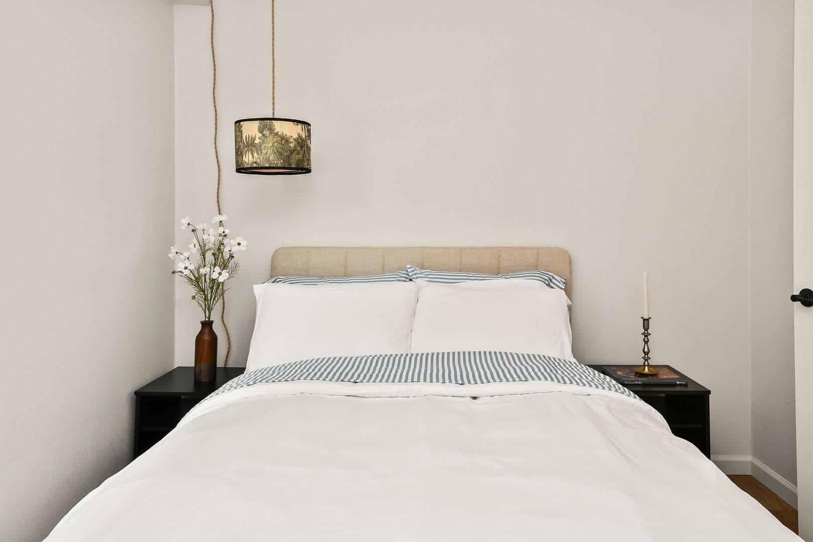 Springfield Apartment: 2035 S Florence Ave
