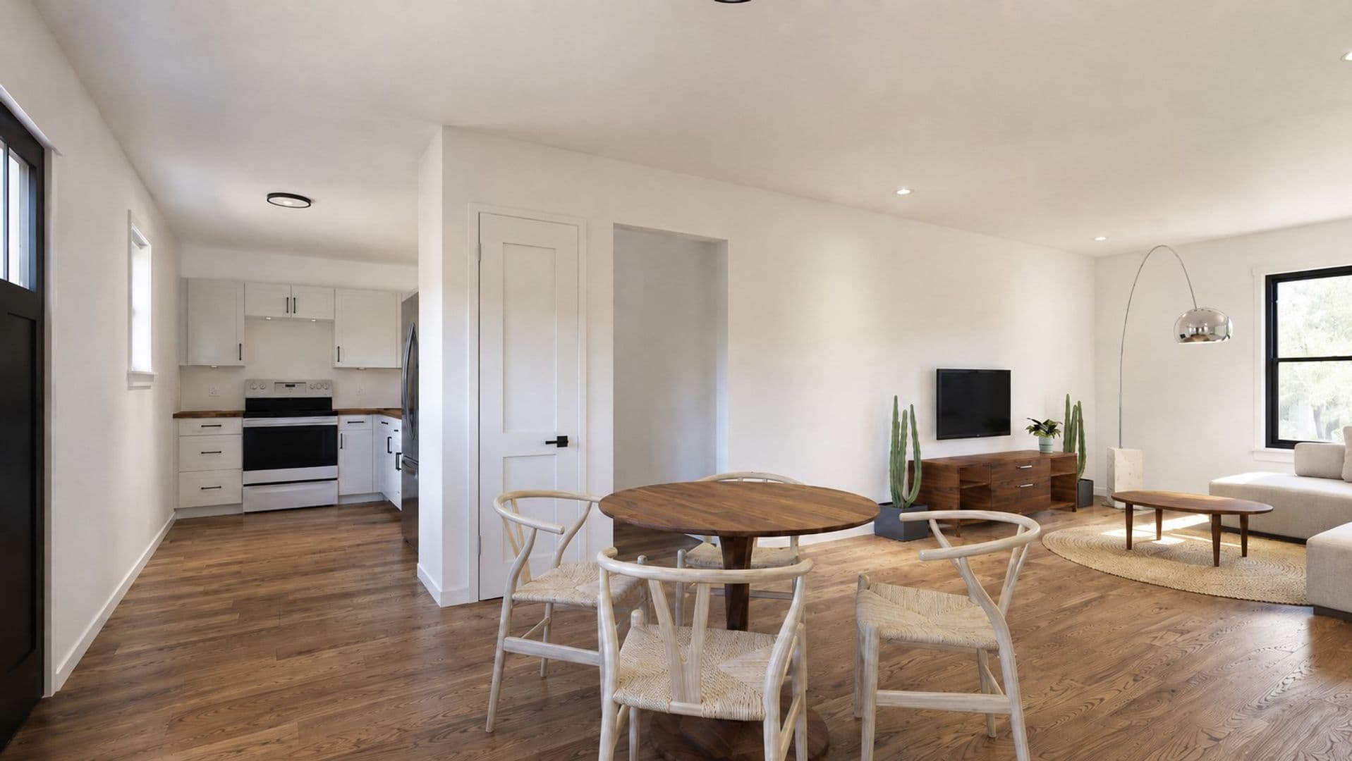 Springfield Apartment: 2035 S Florence Ave