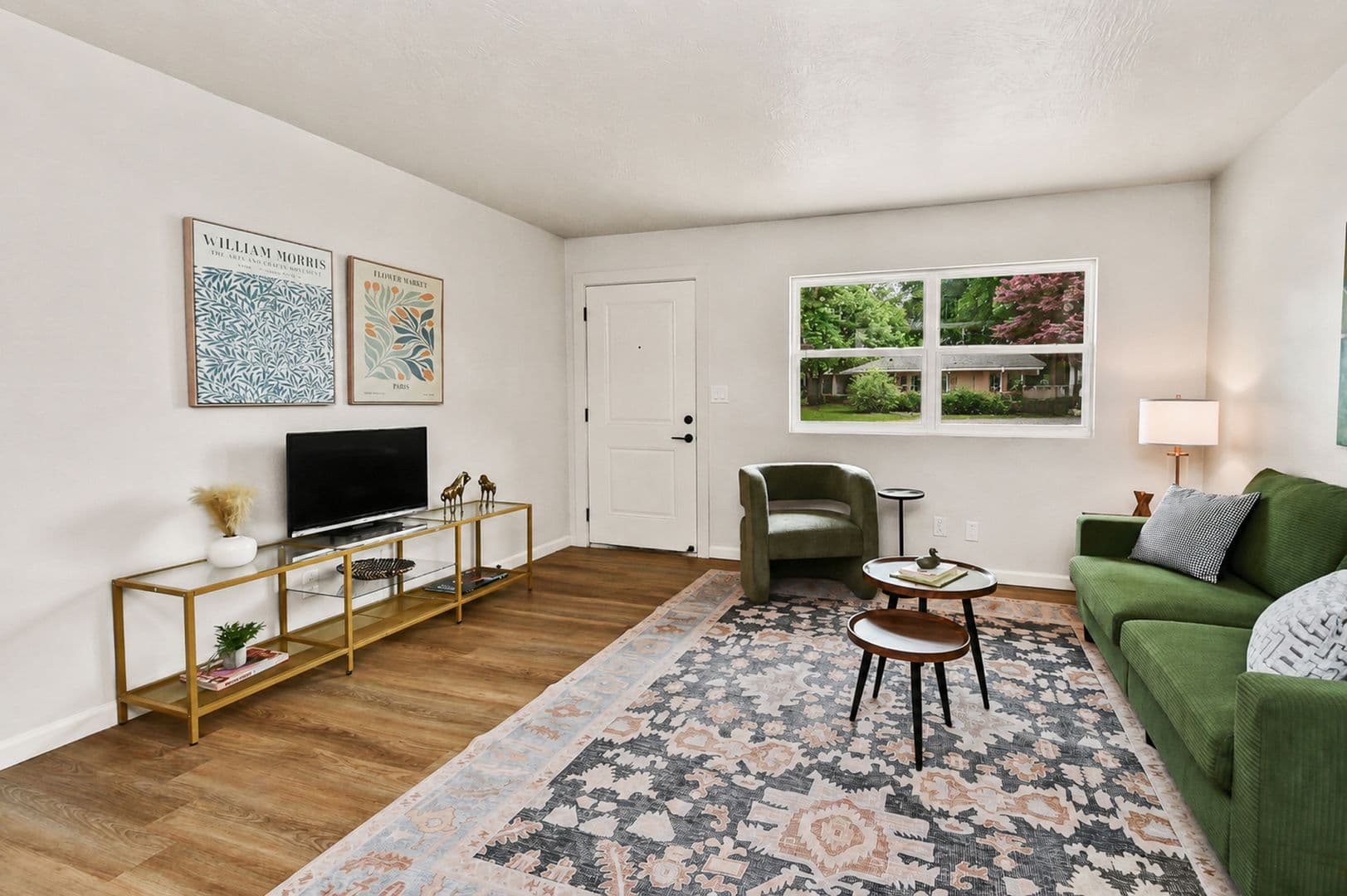Springfield Apartment: 2035 S Florence Ave