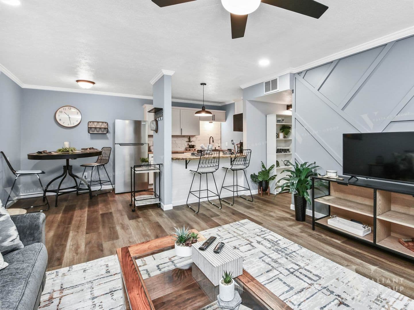 Springfield Apartment: 1435 E Elm St