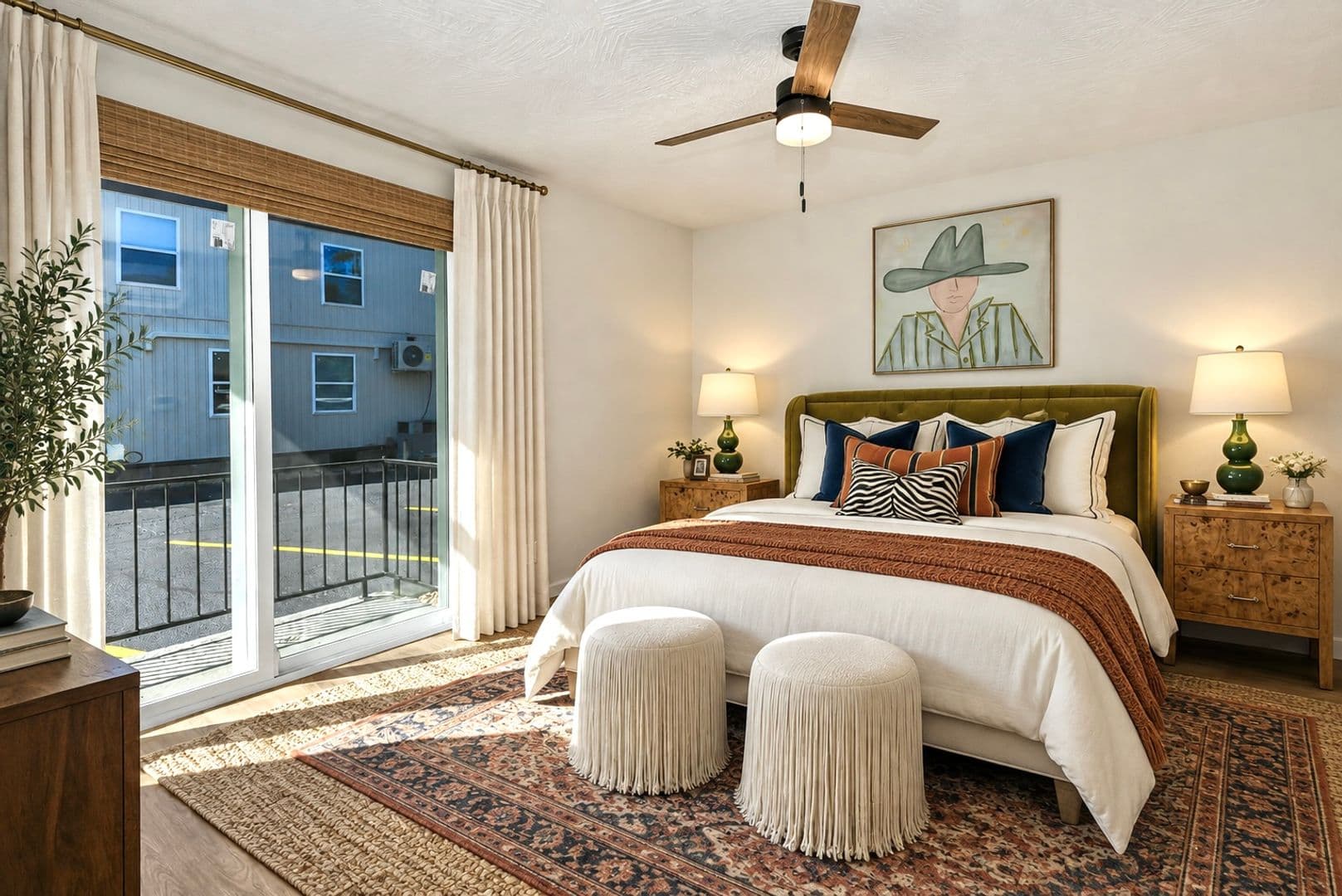 Springfield Apartment: 2035 S Florence Ave